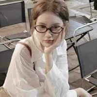 Quỳnh Hương (sarah)