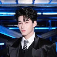 Huỳnh Hoàng Hùng - Hùng Huỳnh_1999