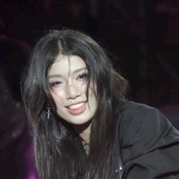 Thảo Linh(LYHAN)