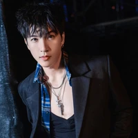 Trần Minh Hiếu [HIEUTHUHAI]