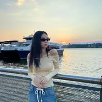 Kim Jennie - Em