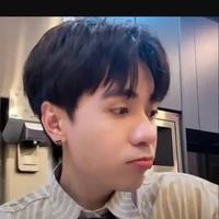 Lê Quang Hùng ( bé Phone )