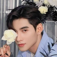 Hùng Huỳnh