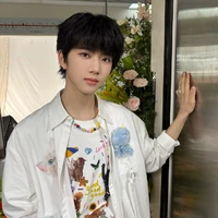 Trương Hàm Thụy (T)