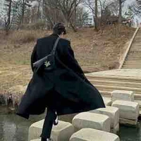 Phí Sơ Hiểu ( bố Mặc Linh )