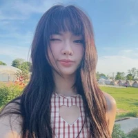 Nguyễn Lê Ngọc Ánh Sáng ( Aza )