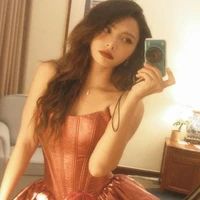 𝜧 | Nguyễn Hiền Mai.