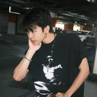 Lê Bin Thế Vĩ ²⁸