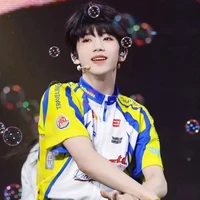 trương hàm Thụy