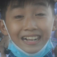 tác giả thân thịn(avt chụp dìm thg bn)