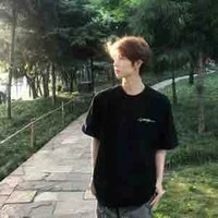 Phan Quốc Đạt_bạn anh