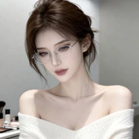 Lý Tuyết Cầm(mẹ anh)