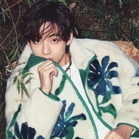 Kim Taehyung-Hắn