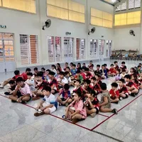 cả nhóm