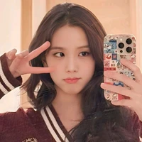Kim Jisoo"Cô"