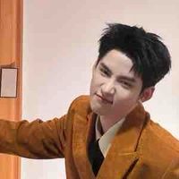 Huỳnh Hoàng Hùng-hùng huỳnh