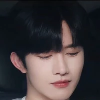 hoa vịnh giả omega