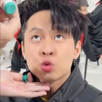 ​Cục Gạch Biết Viết