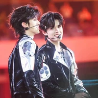 Tác giả_Thzie [ Zie ]