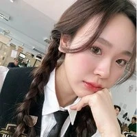 June Wanwimol/ nàng