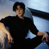 Bạch Kiến Vương - trợ lý Thời tổng