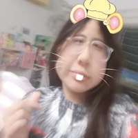 con nhỏ t/g