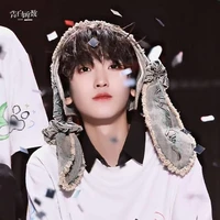 Tả Kỳ Hàm_𝘣𝘦́