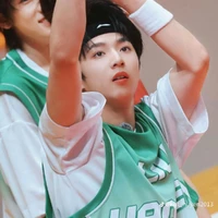 Lưu Diệu Văn Omega Dâu