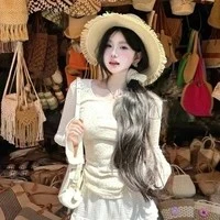 lê thị hoa(mẹ em)