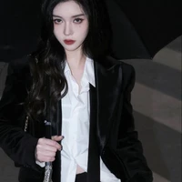 Trần Kim Thy - Mẹ cô