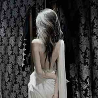 Hoàng Nữ Linh - Mẹ Đức Duy