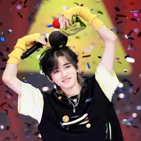 Tống Á Hiên 