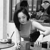 Nguyễn Khoa Tóc Tiên 