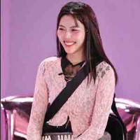 Muộii- bạn thân cô