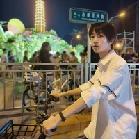 Dương Bác Văn_Anh