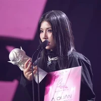 Trần Thị Thảo Linh | Lyhan |