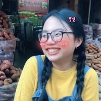 Phương Mỹ Chi(cô)