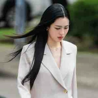 LingLing Sirilak Kwong 