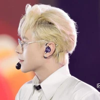 Nhỏ t/g