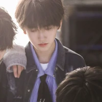 Tả Kỳ Hàm | Em |