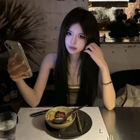 Châu Huyền Linh-bạn nu9