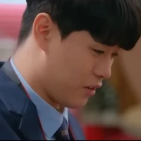 ko bt tên