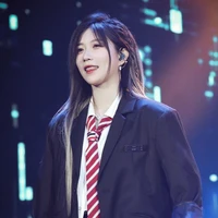 Trịnh Đan Ny - chị nàng