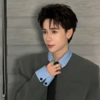 Lê Quang Hùng ( phone)