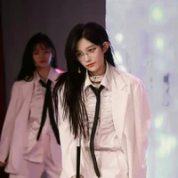 Vương Dịch_cô