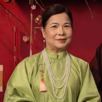 𝐾𝑖𝑚 𝐻𝑜𝑎 | 𝑀𝑎́ 𝑎𝑛ℎ.