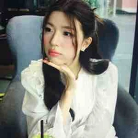 Nguyễn Lê Diễm Hằng_moon