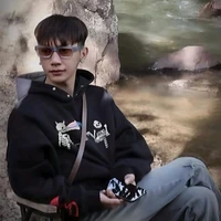 Phạm Vũ Hoài Nam_Red