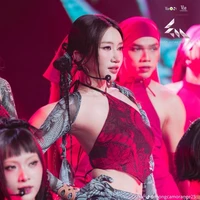 Khương Hoàn Mỹ-Orange