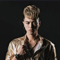 Hoài Việt
